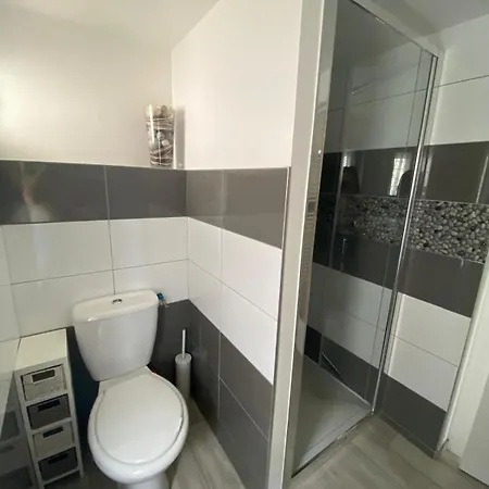 דירה De Scissy 150 M De La Bréhal